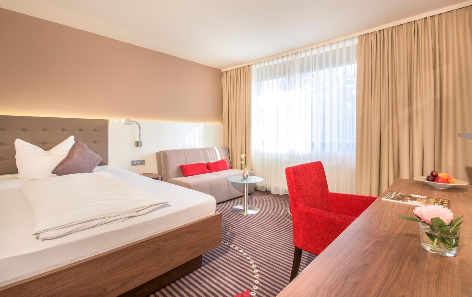 Hotel Fuchsen Kirchheim unter Teck Exterior photo