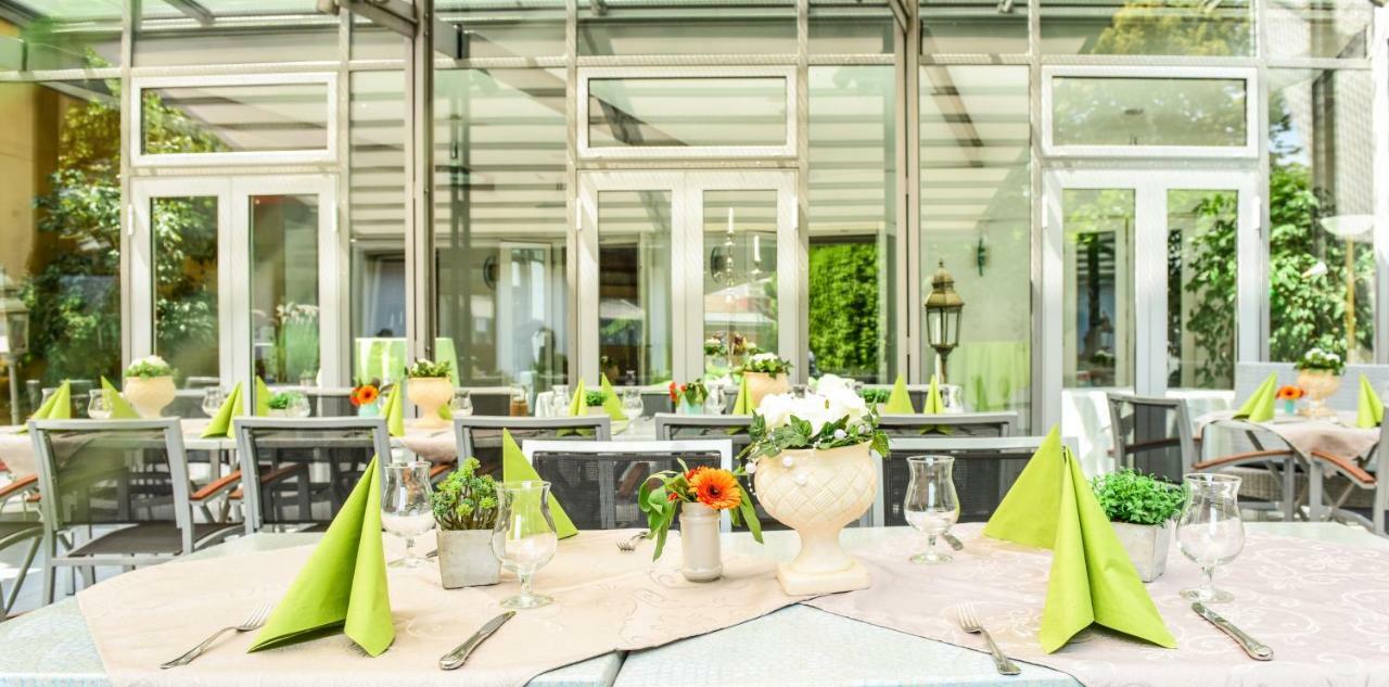 Hotel Fuchsen Kirchheim unter Teck Exterior photo